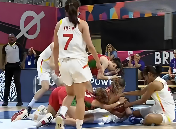 Trong World Cup U19, phong các
